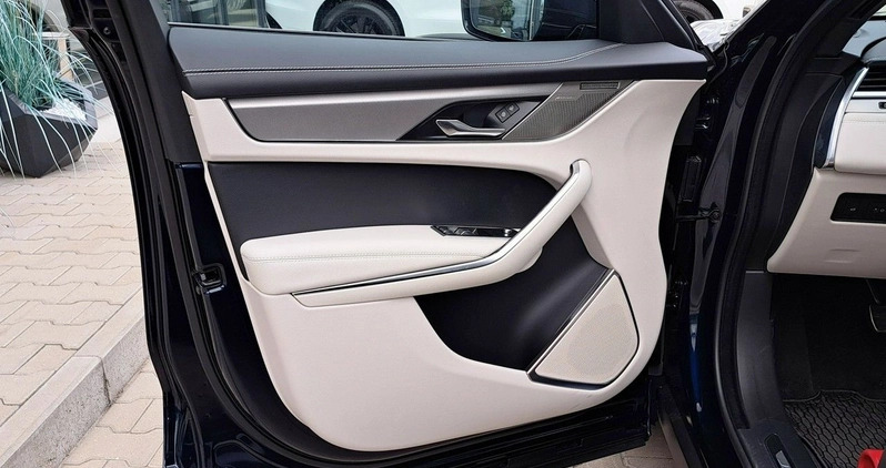 Jaguar F-Pace cena 349900 przebieg: 8200, rok produkcji 2023 z Szadek małe 781